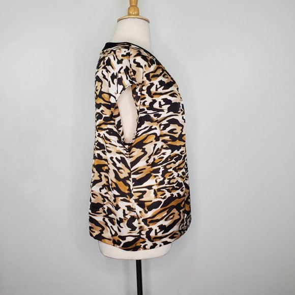 Peter Nygard Style #1216Z610 Animal Tiger Print Stud Detail Top NEW NWT Size XL - Picture 5 of 13